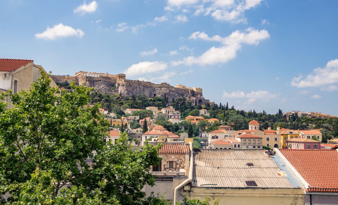 ΣΥΓΚΡΟΤΗΜΑ ΠΟΛΥΤΕΛΩΝ ΔΙΑΜΕΡΙΣΜΑΤΩΝ ΣΤΟ ΙΣΤΟΡΙΚΟ ΚΕΝΤΡΟ ΤΗΣ ΑΘΗΝΑΣ